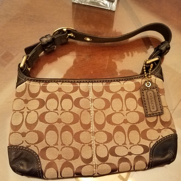 Coach F-11430 small purse - Picture 3 of 5